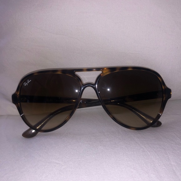 Ray-Ban Tortoise Aviator Sunglasses - Picture 2 of 5